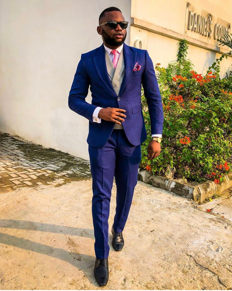 Hottest Navy Blue Suit, Shirt &amp; Tie Combinations You Should Try Out